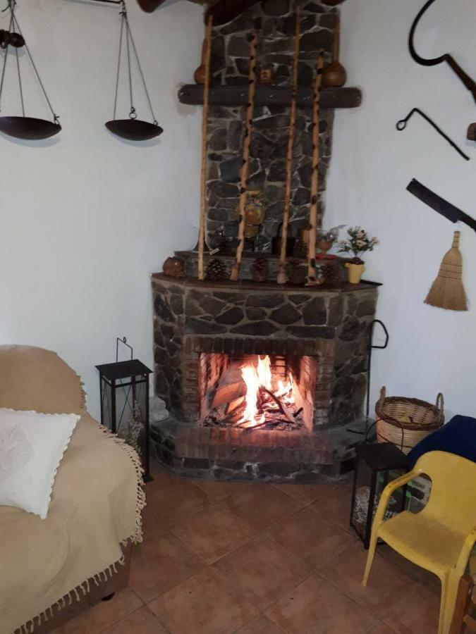 Agrompelo House Villa Agros Luaran gambar