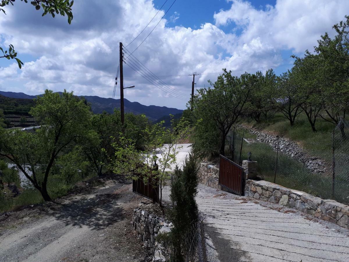 Agrompelo House Villa Agros Luaran gambar
